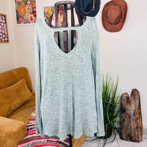 Maurice’s | 24/7 open neck long sleeve marled stripe top | L